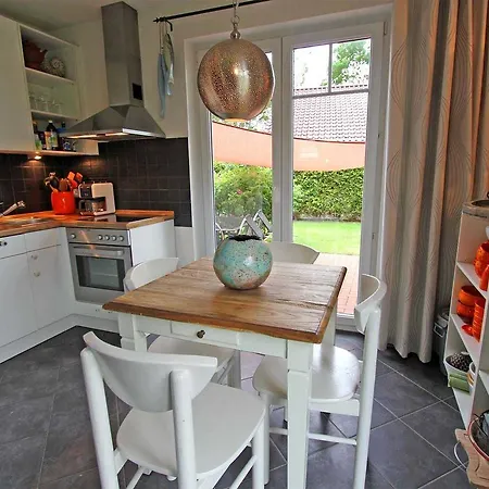 Ferienhaus Fdz 051 Bodstedt